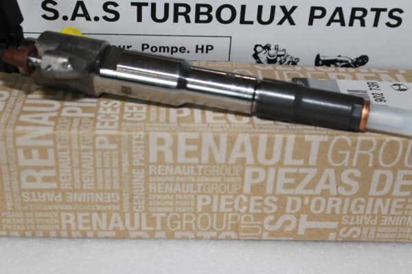 Injecteur  166009567R (2.3 Renault NISSAN OPEL)