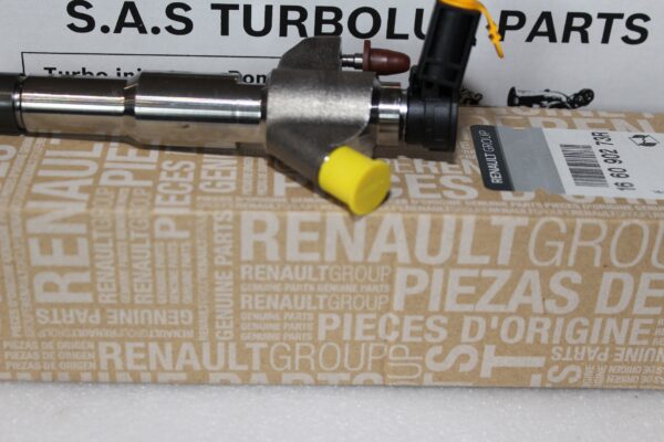 Injecteur  166009567R (2.3 Renault NISSAN OPEL) – Image 2