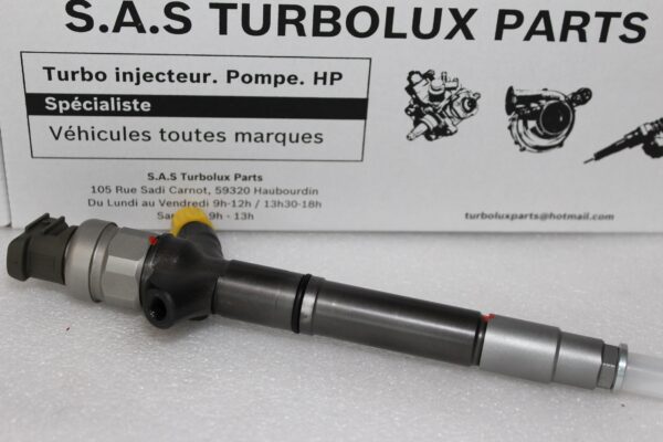 Injecteur DENSO 23670-0R030 – Image 2